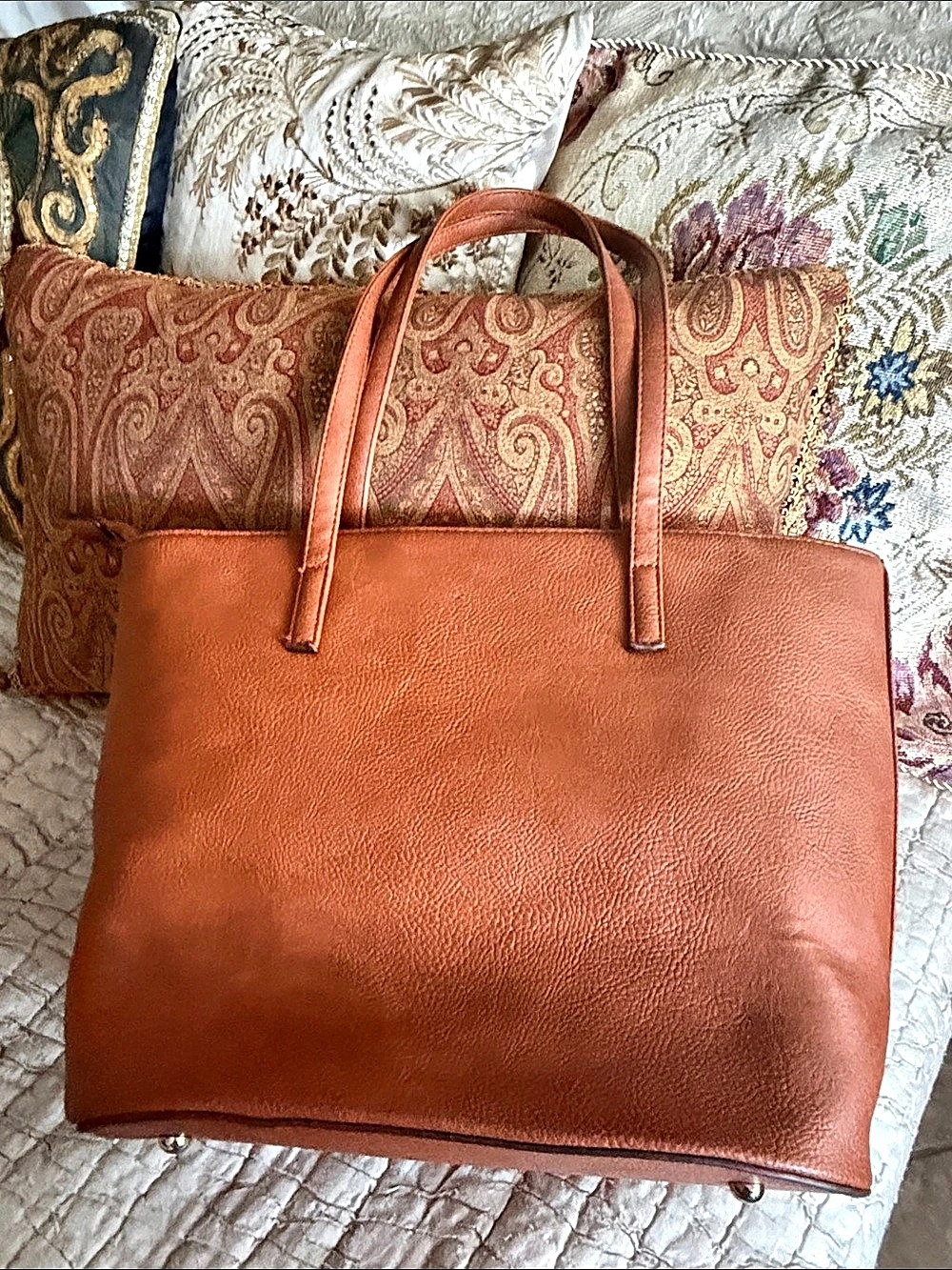 Darcy Marks London Brown tan cognac vegan approved LeatherTote straps 10 1/2” - Picture 6 of 17